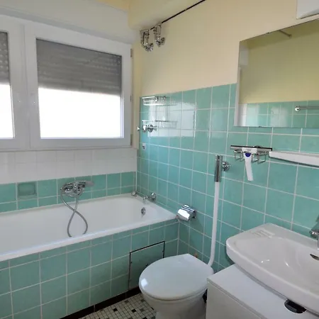 Komfortable Am Seepark, Ideal Fur Familie Apartment